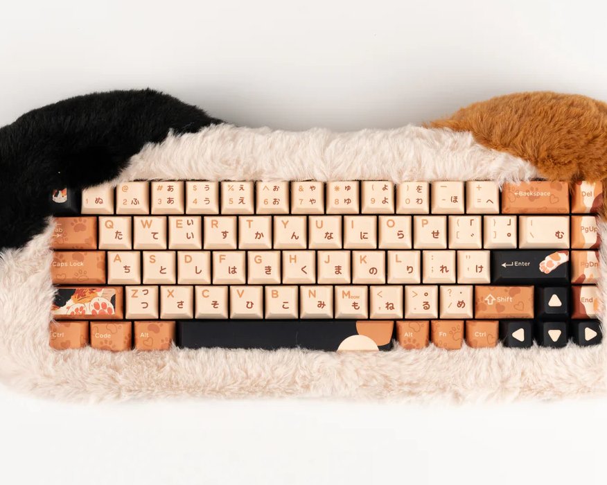 Представлена PETBRICK 65 — меховая клавиатура для любителей кошек