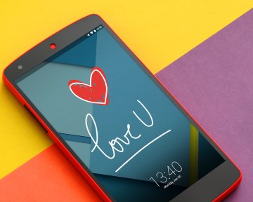5 локскринов для Android, которые заставят ваших друзей с айфонами позавидовать